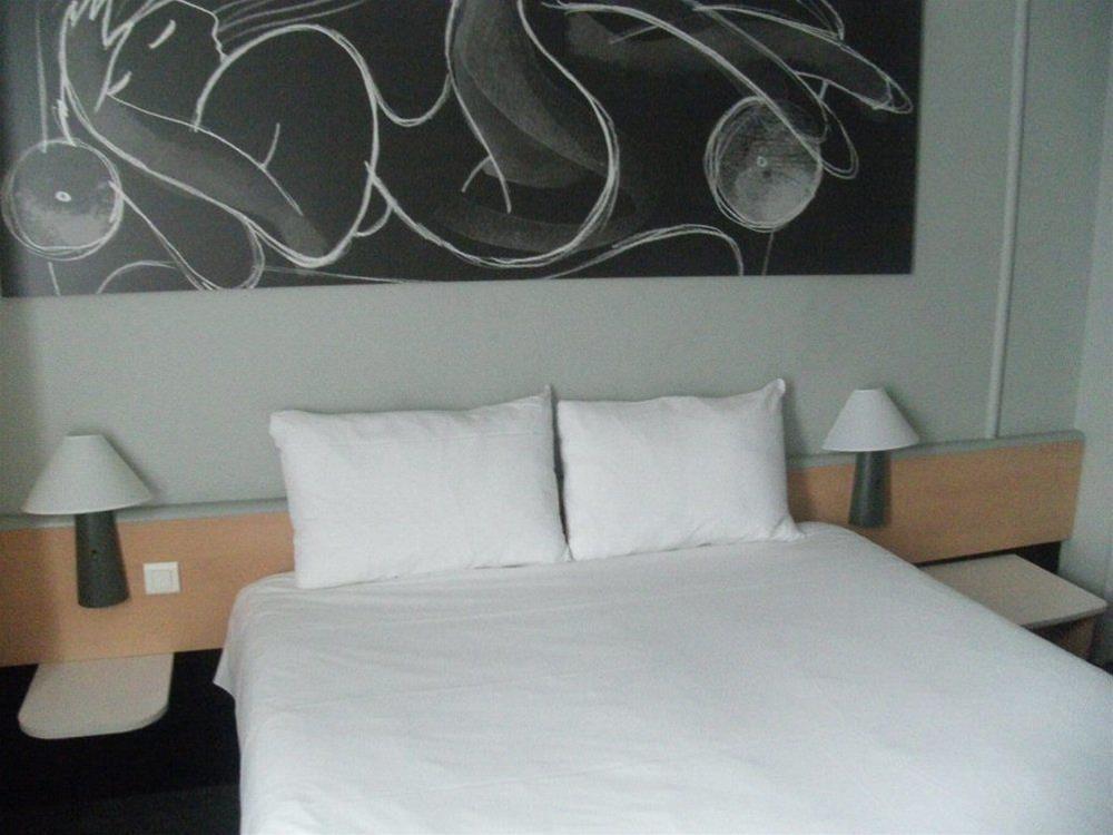 Ibis Daumesnil Porte Doree Paris Exteriör bild
